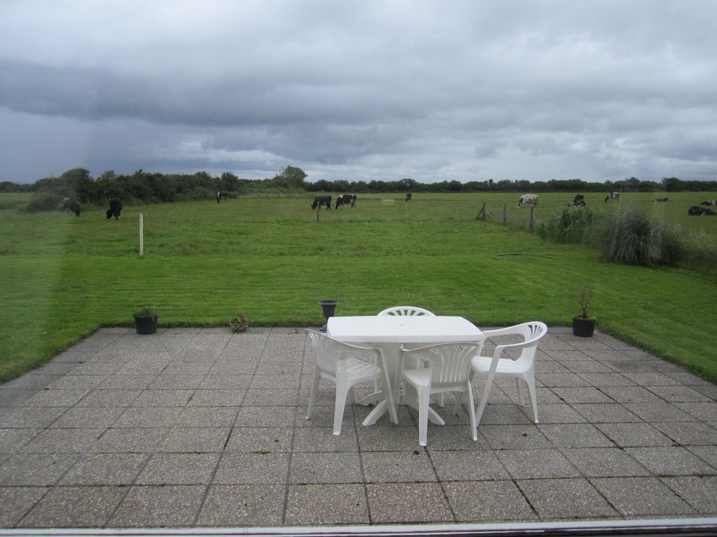 Greenfields Farmhouse Villa Ballylongford Room photo